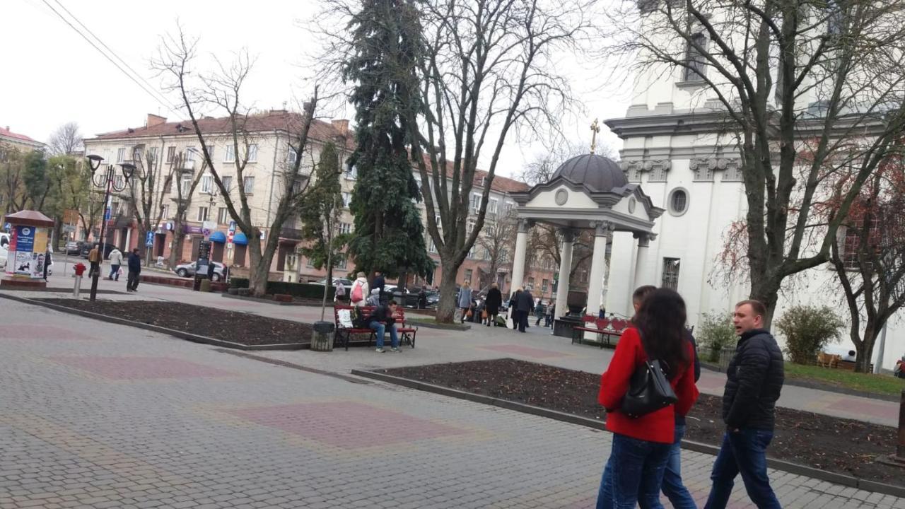 Central Studio Ternopil Buitenkant foto